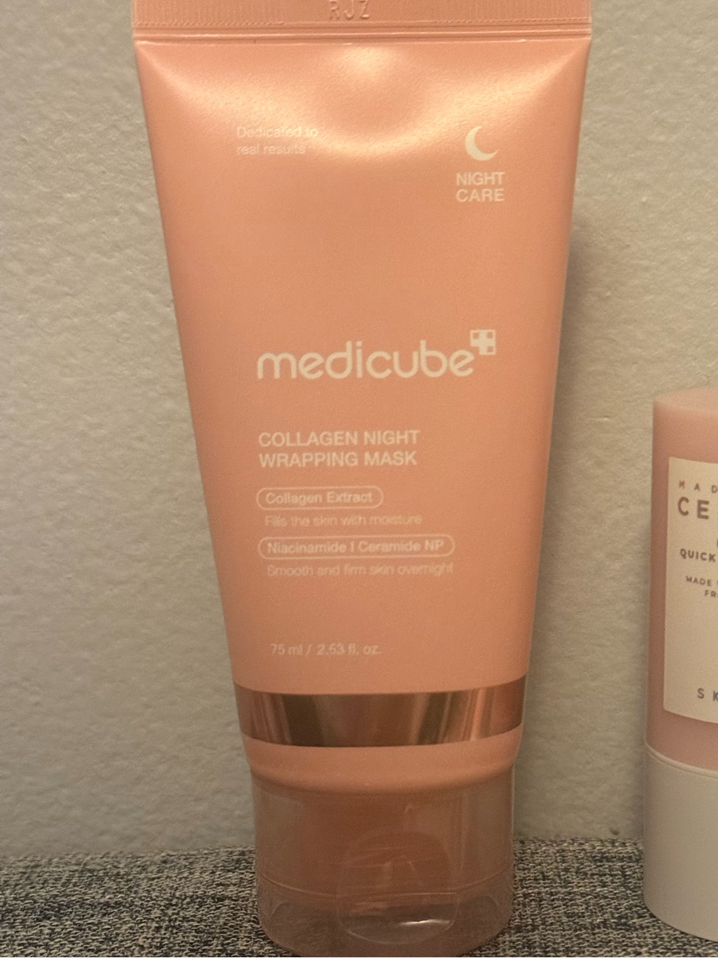 Medicube Collagen Night Wrapping Mask - Pink